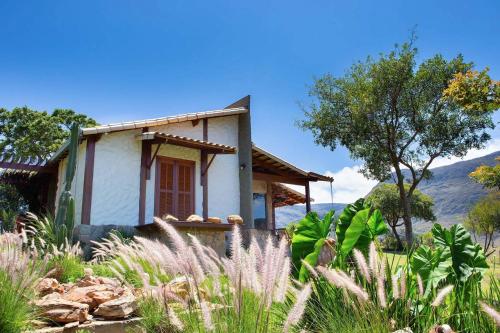 2 bedrooms, 4 beds