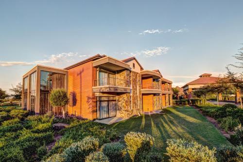 출입구, Royal Marang Hotel in 루스텐버그