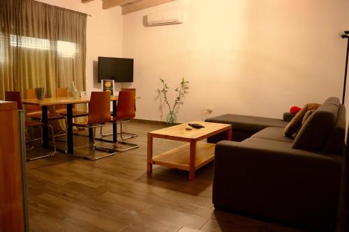 Penthouse Apartment image 4