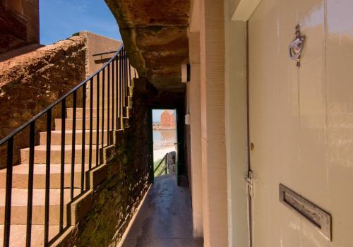 Beach Cottage - image 2