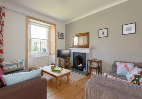 Beach Cottage - image 5