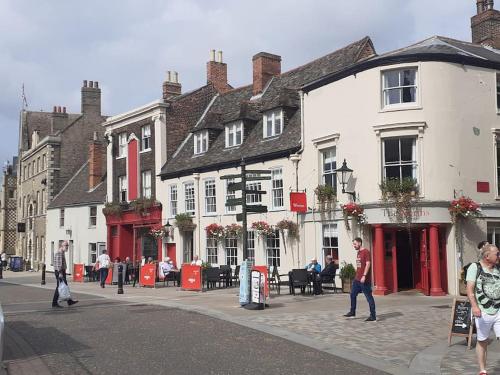 The Vault - boutique apartment in the centre of King's Lynn