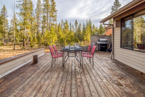 Klamath 24 - Meredith Lodging