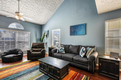 Willows Beach Retreat by Book That Condo - image 5