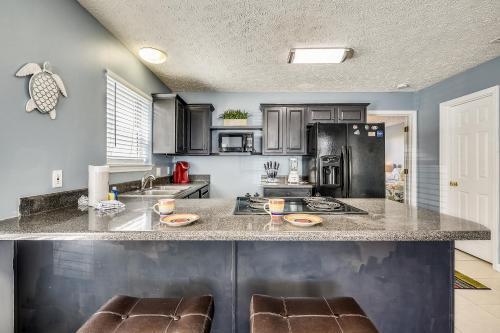 Willows Beach Retreat by Book That Condo - image 9