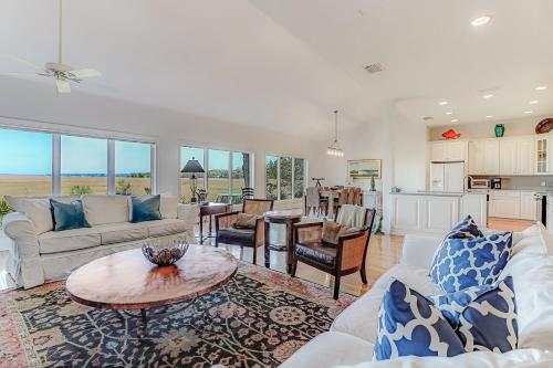 3117 Marsh View in Fernandina Beach, USA