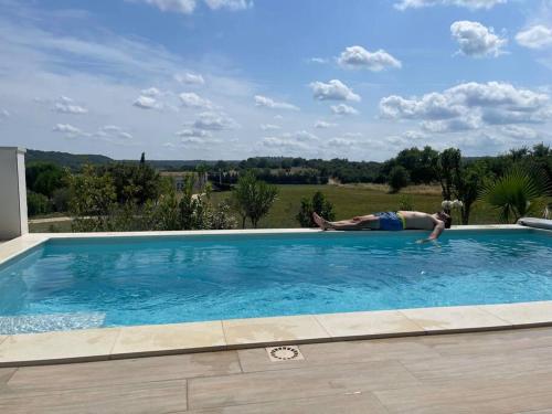 Villa de vacances avec piscine Lussan(proche Uzes)