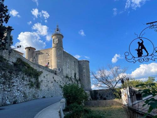 Villa de vacances avec piscine Lussan(proche Uzes)