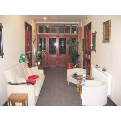Casa Frasin - image 2