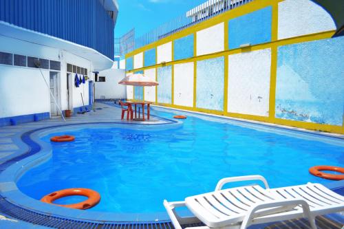 Swimming pool, New Mwanza Hotel in Mwanza