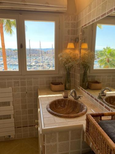 Brigantine Golfe de Saint-Tropez Brigantine Golfe de Saint-Tropez