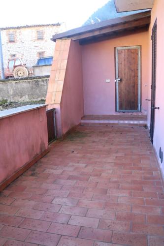 陽台/露台, Appartamento con giardino Valleremita - Analogic tour in 法布里亞諾
