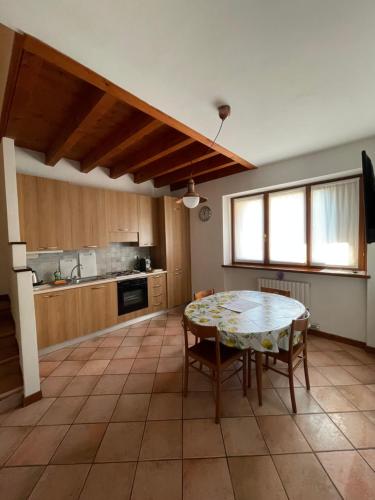 Richi Rent 03, Verona (fotografie 5)