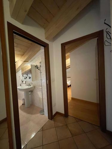 Richi Rent 03, Verona (fotografie 10)