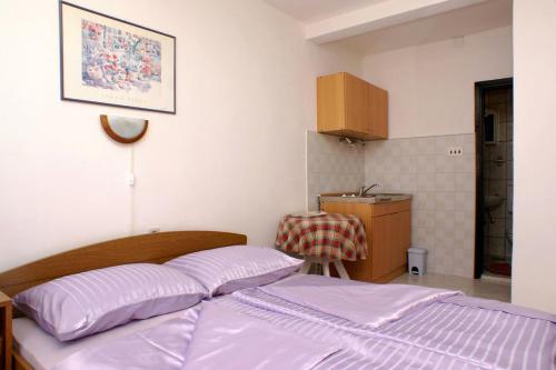 Apartments by the sea Podaca, Makarska - 2590
