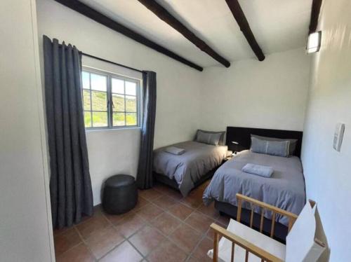 Heron Cottage - Living The Breede