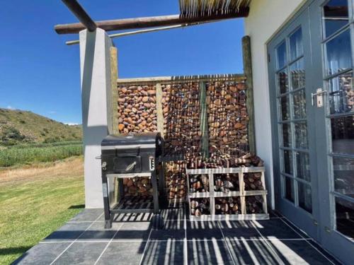 Heron Cottage - Living The Breede