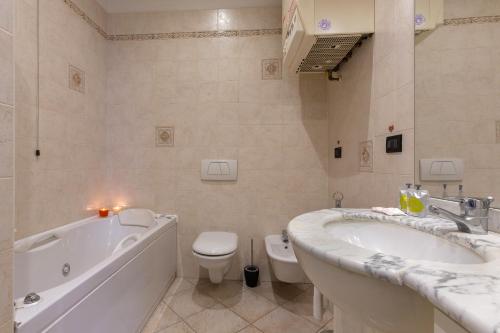 Bologna Santa Maria dei Servi Apartment x3, Boloňa (fotografie 8)