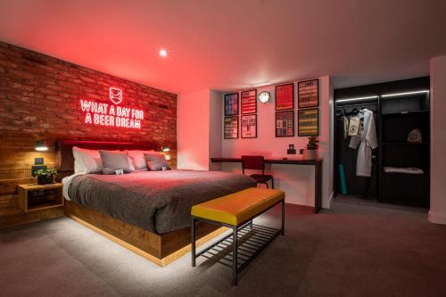 1 queen bed