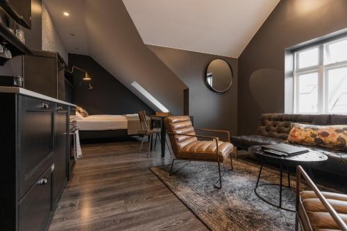Penthouse Studio room in Vintage Apartment Hotel