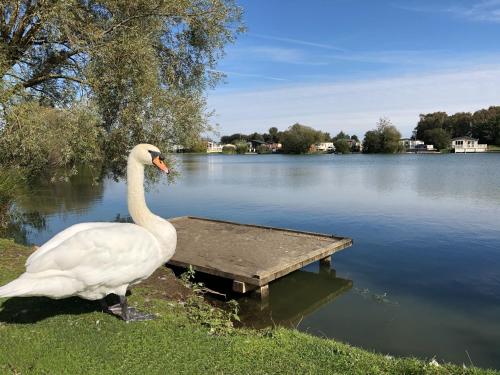 Tattershall Lakes Mini Breaks - Osprey Rise