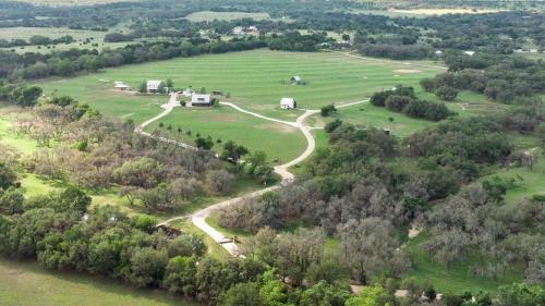 TimberRose Ranch and B&B - image 2