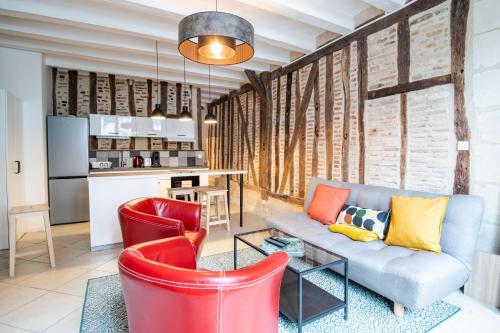 Charming T2 near the city center
