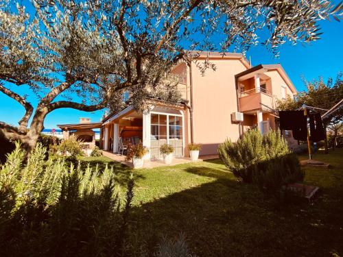  Apartments Brnada in Umag