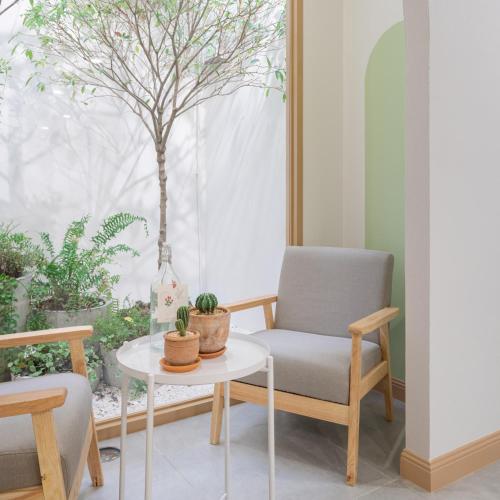 COROOM BKK – Bangkok, NY