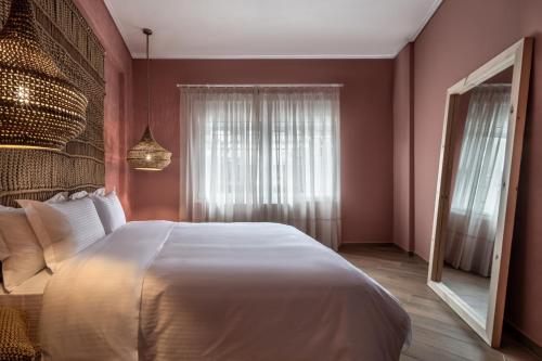 Macrame Luxury Suites