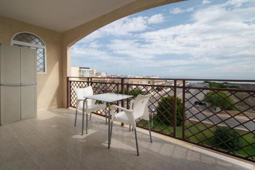 Apartment with Sea View image 10