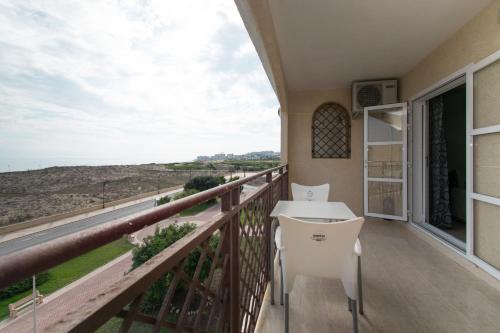 Apartment with Sea View image 9