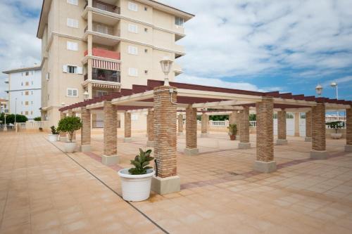 Apartment with Sea View image 5