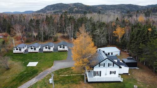 Les chalets de la colline inc in 聖凱瑟琳灣 (QC)
