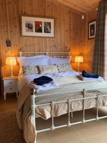 Spacious rural retreat, ideal for work, rest or play gîte à louer Rothwell