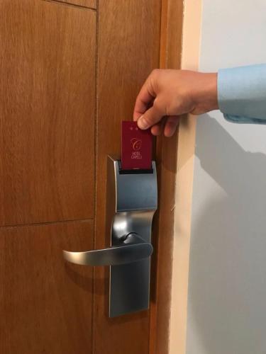 . Hotel Capelli Express