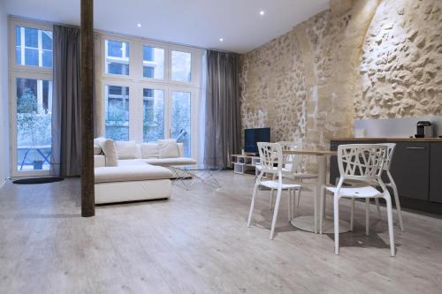 Ausone Beautiful loft apartment in historical center + terrace and parking, Bordeaux (foto 5)