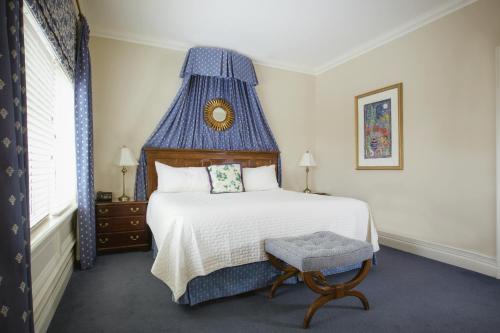 Inn On The Twenty Inn On The Twenty