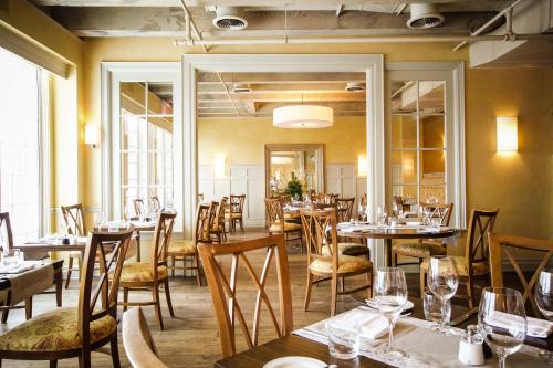 Inn On The Twenty Inn On The Twenty