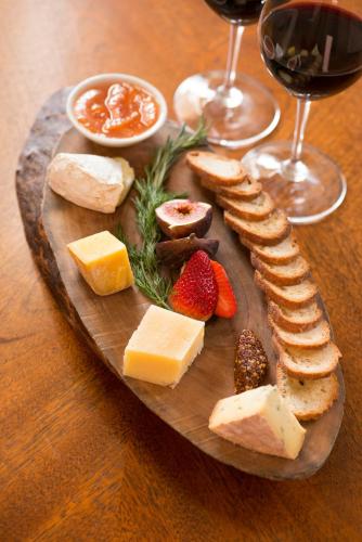 Inn On The Twenty Inn On The Twenty