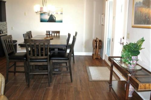 1420 - 3 Bedroom - image 7