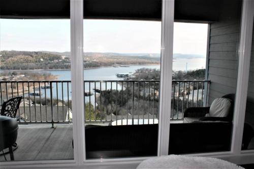 1414 - 3 Bed - Boat Slip - image 6