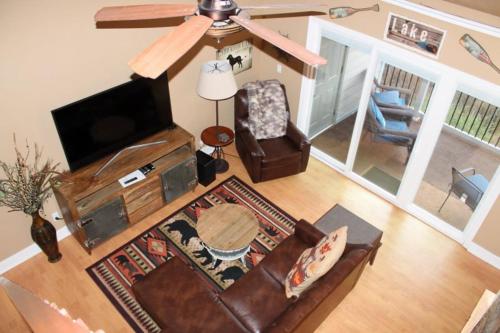 409 - 3 Bedroom Loft - image 3