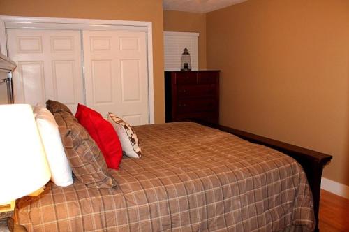 409 - 3 Bedroom Loft - image 13