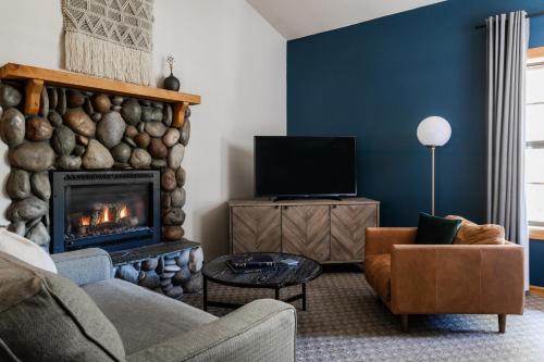 Black Bear Lodge - image 10