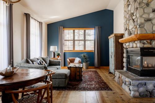 Black Bear Lodge in Bijou