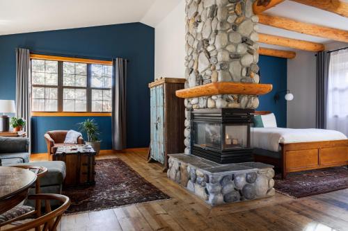 Black Bear Lodge