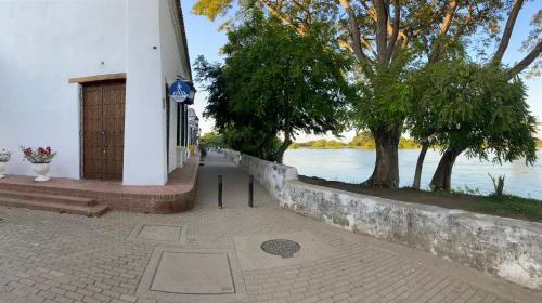 Casa Portales de Santa Bárbara (Casa Portales de Santa Barbara) in Mompos