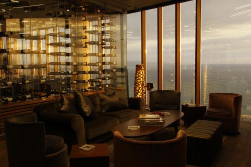 酒吧/高級酒吧, 貝魯特蘭卡斯特廣場酒店 (Lancaster Plaza Beirut) in 拉奧查