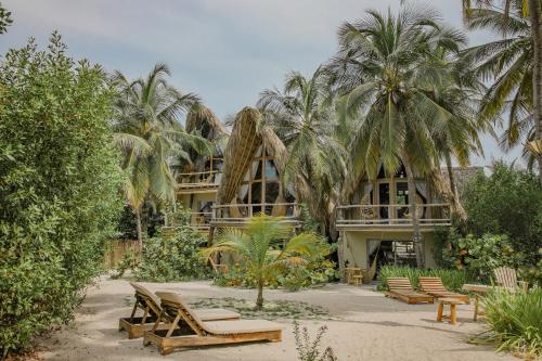 Exterior view, Eteka Slow Beach Hotel in Tierra Bomba